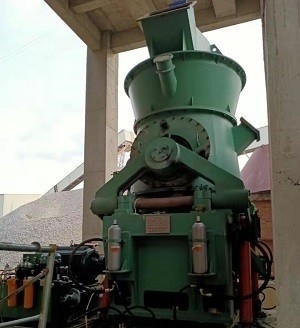 Çimento Öğütme için HVM Hammadde Çimento Pulverizatörü Dikey Silindirli Değirmen